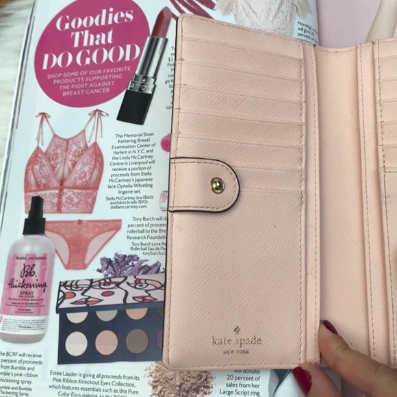 Kate Spade wallet - Picture 4 of 8